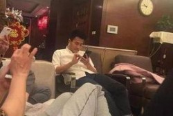杨幂爆料爸爸是谁啊视频,揭秘神秘爸爸身份！