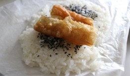 爆料糯米饭团怎么做视频,糯米饭团制作全过程，视频教学让你轻松学会！